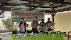 Kapolres Siak AKBP Sepuh Ade Irsyam Siregar didampingi Wakapolres Kompol Akira Ceria dan Kasat Reskrim AKP Dr Raja Kosmos mengungkapkan, pelaku berinisial IA yang merupakan cucu kandung korban nekat menghabisi nyawa neneknya demi menguasai harta korban.