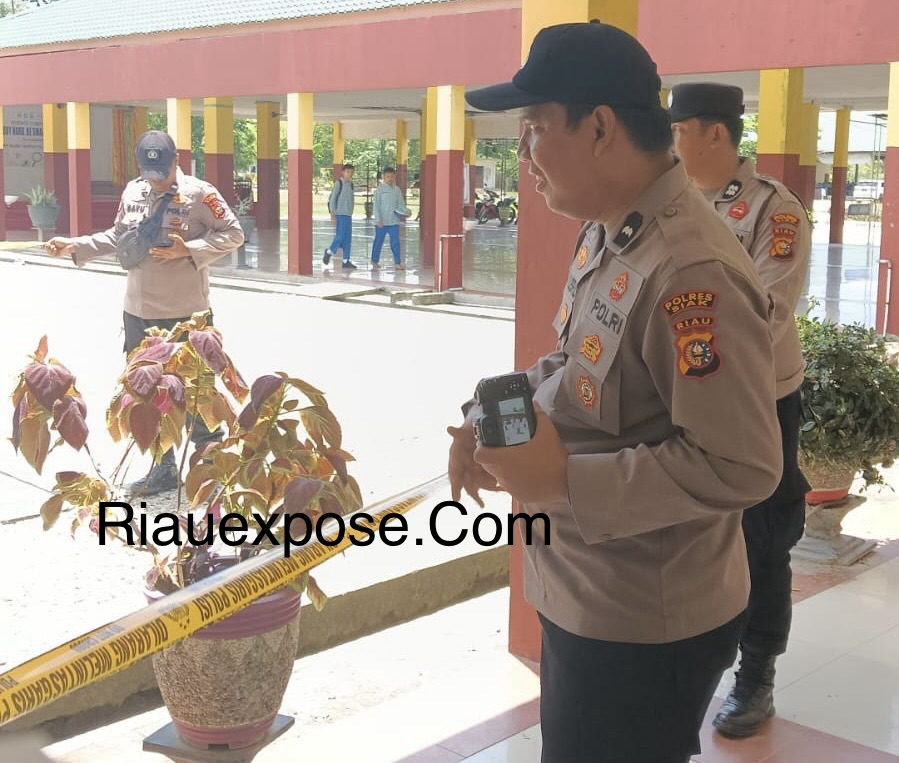 Seorang pelajar kelas IX di SMP Sains Tahfidz Islamic Center Siak Sri Indrapura dikabarkan meninggal dunia saat mengikuti kegiatan praktikum di sekolahnya, Rabu (8/4/2026) pagi.