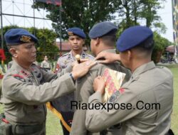 Jelang May Day, Brimob Polda Riau Intensifkan Latihan Antisipasi Gangguan Kamtibmas