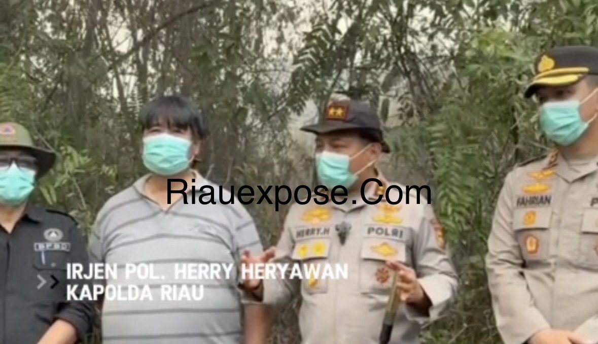 Kapolda menyapa para personel gabungan yang terdiri dari BPBD, TNI, Polri, Manggala Agni, relawan, hingga Masyarakat Peduli Api