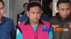 Ketua Ombudsman RI, Hery Susanto, dikabarkan diamankan oleh Kejaksaan Agung dan berada di Gedung Bundar, Jakarta.