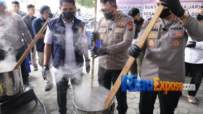 Polda Riau Musnahkan Narkoba Senilai Rp71,5 Miliar, 132 Ribu Jiwa Terselamatkan
