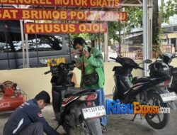 Bengkel Gratis Brimob Riau Diserbu Ojol, Solusi Nyata Ringankan Biaya Operasional Driver