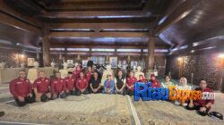 Ziarah penuh makna dilakukan jajaran Kongres Advokat Indonesia (KAI) Riau ke Astana Giribangun, Karanganyar, Jawa Tengah, Sabtu (18/4/2026).