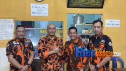 rapat koordinasi internal yang berlangsung penuh soliditas, dipimpin langsung oleh Komandan KOTI MPC PP Pekanbaru, Eri Bukit. Sabtu (18/4).