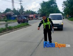 Lawan Arus, Pemotor Tewas Ditabrak Truck Box Saat Melintas di Soekarno Hatta Pekanbaru
