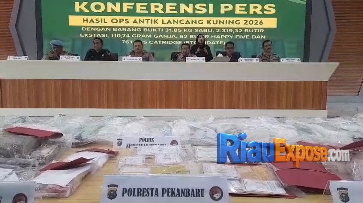 Polda Riau bersama jajaran berhasil mengungkap 435 kasus tindak pidana narkotika dan mengamankan 557 tersangka