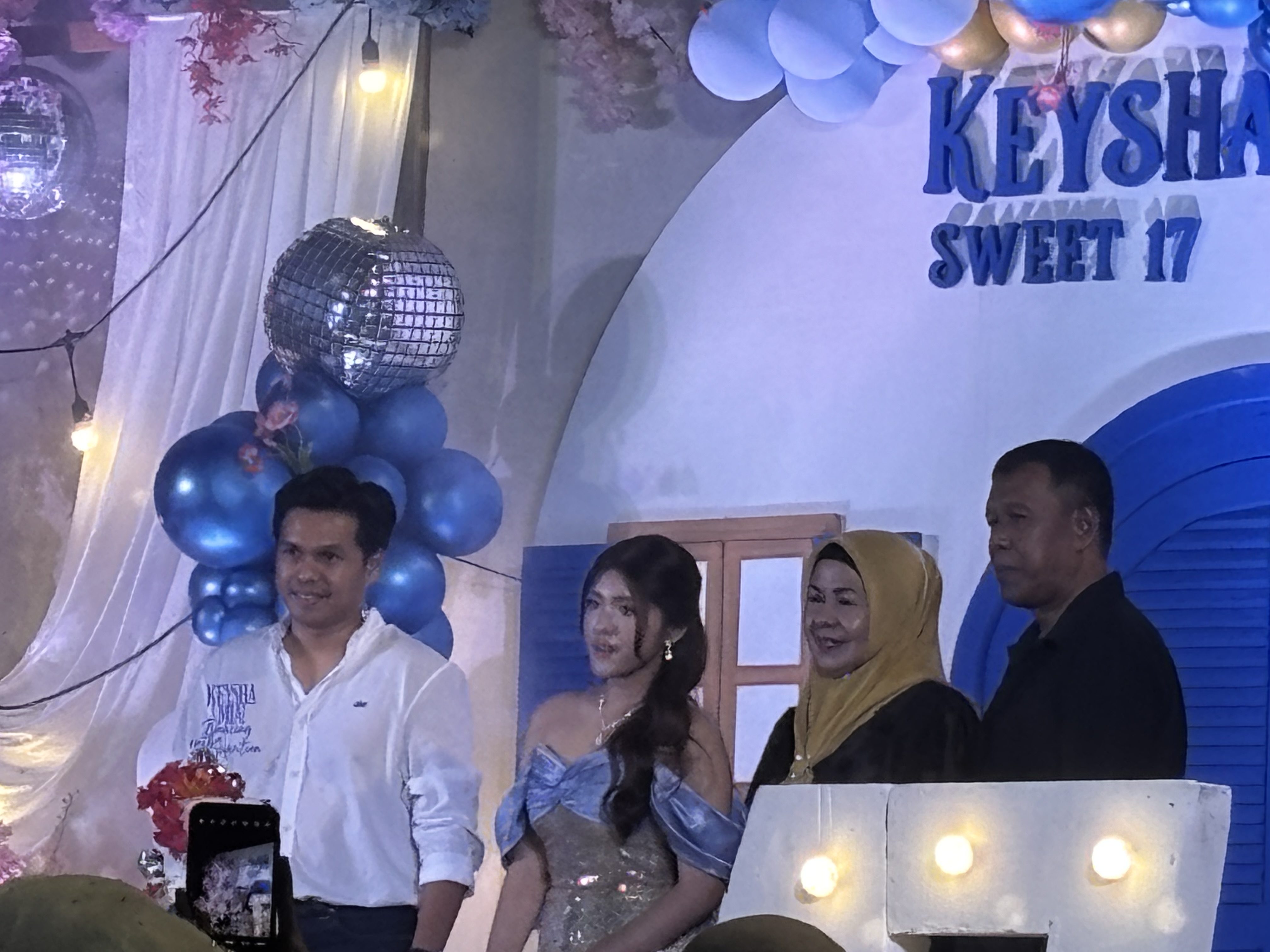 Sweet Seventeen Lakeysha Zafika Lesmana Berlangsung Meriah di Aryaduta, Penuh Doa dan Kebahagiaan