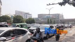Kemacetan di Simpang SKA Pekanbaru