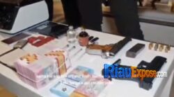 Polresta Pekanbaru Ringkus 2 Pengedar, Sita Narkoba dan Senpi 6 Sejumlah Barang Bukti yang diamankan Sat Narkoba Polresta Pekanbaru