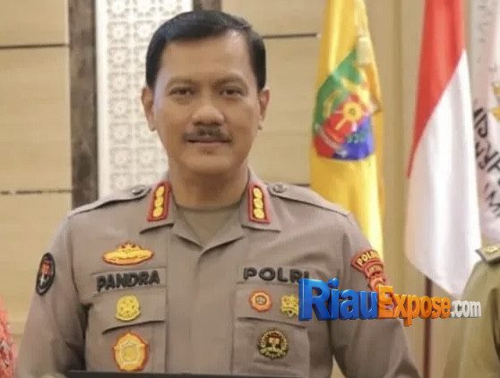 Kabid Humas Polda Riau KBP Pandra Arsyad di ganti