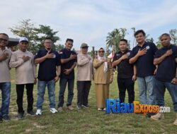 Turnamen Sepak Bola Camat Cup Kampar Kiri 2026 Resmi Dibuka, Ini Pesan Misharti