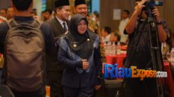 Afni Lantik Direktur Baru BSP, Robi Junipa Langsung Diberi 3 Target Utama 4 Pemerintah Kabupaten Siak menaruh harapan besar kepada Direktur baru PT Bumi Siak Pusako (BSP), Robi Junipa.