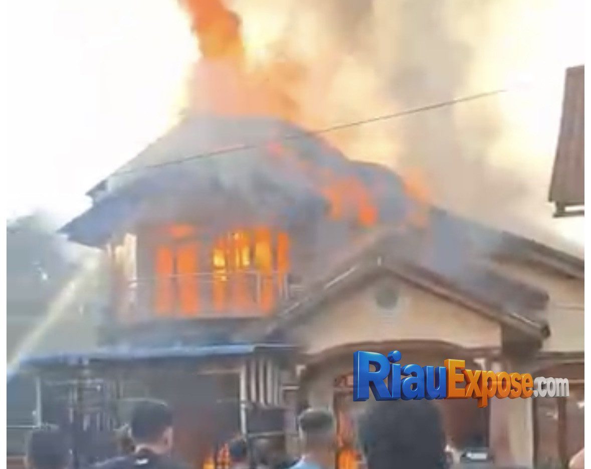 Kebakaran rumah di Kecamatan Tualang Siak