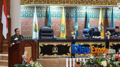 Plt Gubernur SF Hariyanto Sampaikan Ranperda APBD 2025 ke DPRD Riau, Pendapatan Capai Rp8,30 Triliun 11 SF Haryanto sampaikan Ranperda 2026