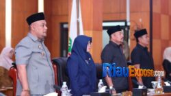 Di Hadapan Legislatif, Afni Pastikan APBD Siak Berpihak kepada Masyarakat 4 jawaban pemerintah atas pandangan umum fraksi-fraksi DPRD terhadap Ranperda Pertanggungjawaban Pelaksanaan APBD Kabupaten Siak Tahun Anggaran 2025