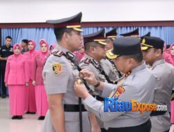 Kapolda Riau Pimpin Sertijab Sejumlah Kapolres hingga Kabid Humas, Ini Pesannya