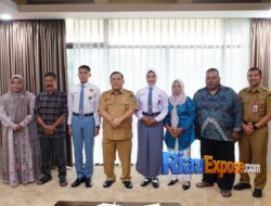 Pelajar Asal Siak dan Inhil Wakili Riau Jadi Capaska Tingkat Pusat, Dilepas SF Hariyanto ke Jakarta