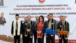 Adv. Abdul Sarif Resmi Nahkodai DPC KAI Kampar, Dilantik Ketum Siti Jamaliah Lubis 4 Advokat Abdul Sarif dilantik sebagai Ketua DPC KAI Kabupaten Kampar periode 2026–2031 oleh Ketum DPP KAI Siti Jamaliah Lubis.