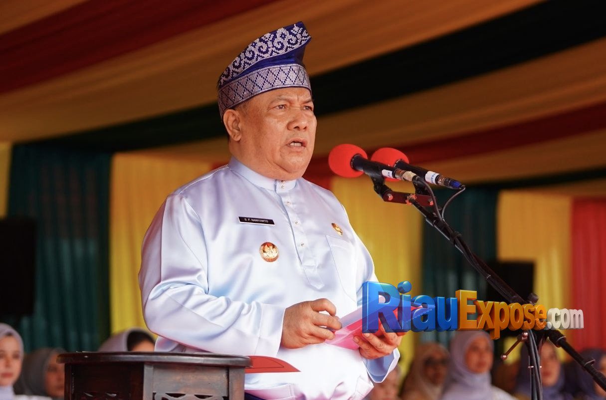 SF Haryanto pimpin HUT Riau ke-69