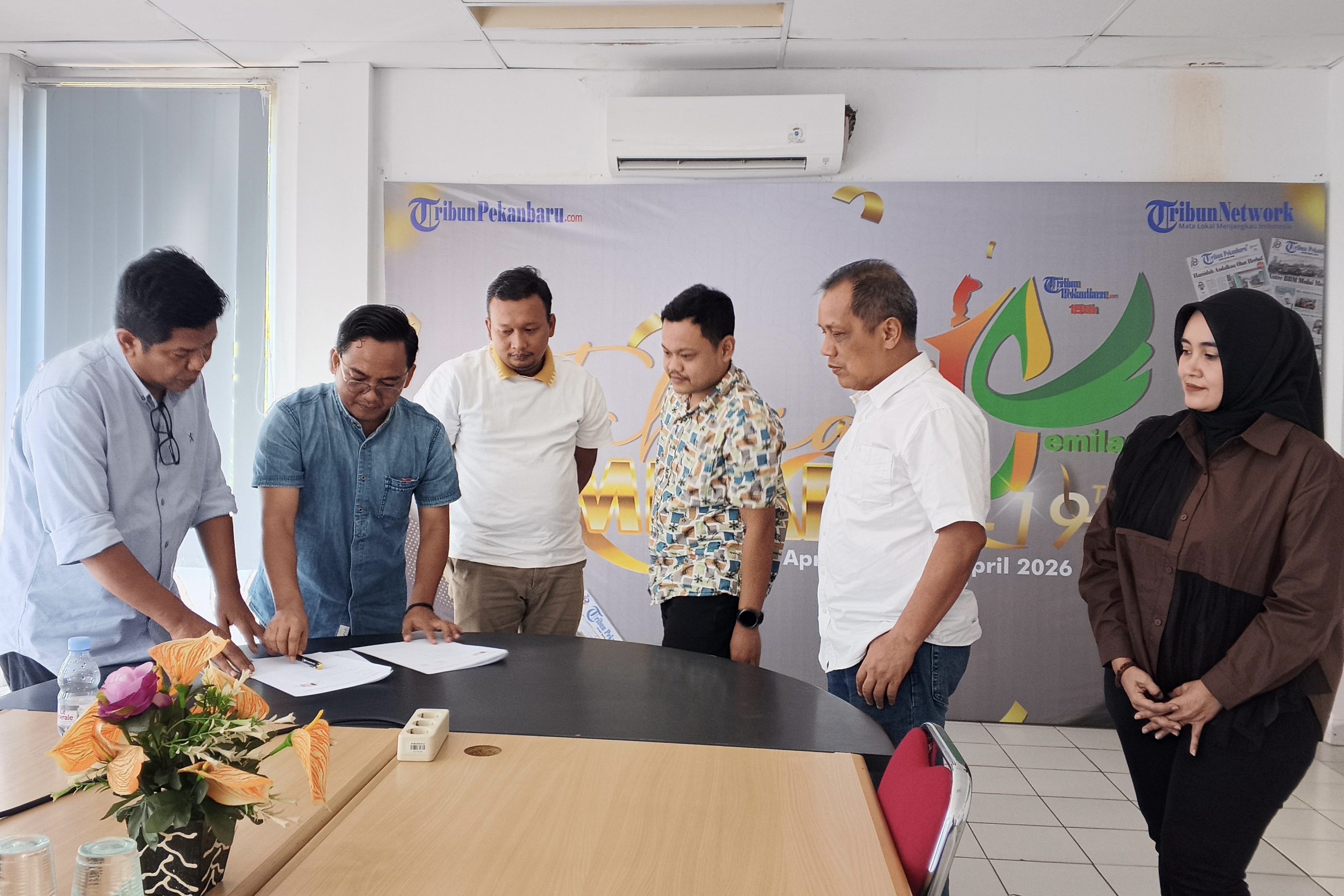 Damai Itu Indah, Wartawan Tribun Pekanbaru Berdamai Usai Alami Kekerasan di Siak