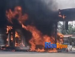 SPBU Samping RM Nilam Sari Sorek Terbakar, Api dari Minibus Saat Isi BBM
