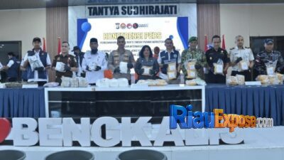 Polres Bengkalis menggagalkan peredaran narkoba Rp80,7 miliar dan menyita 28,96 kilogram sabu serta 122.629 pil ekstasi.