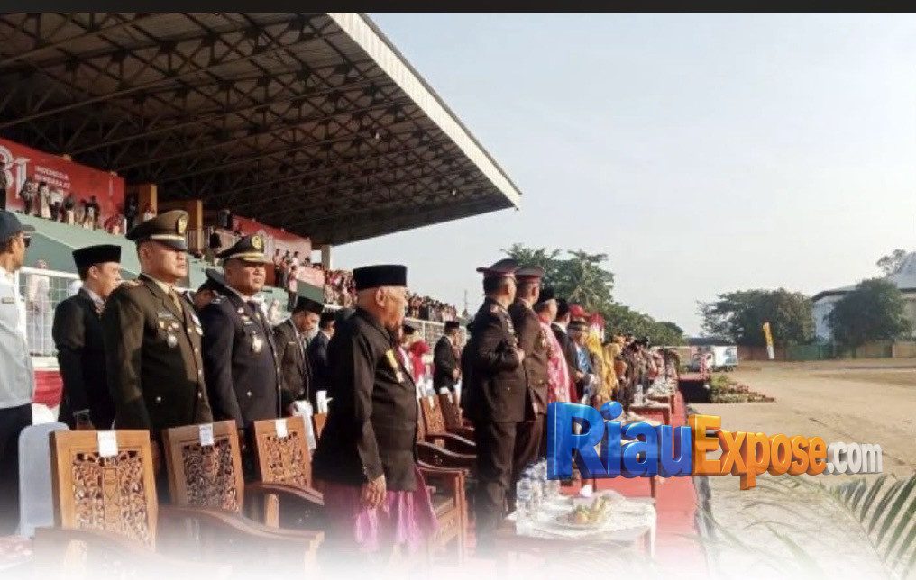 Upacara HUT RI di Belitung Tanpa Tenda Khusus Pejabat, Semua Berdiri Sejajar